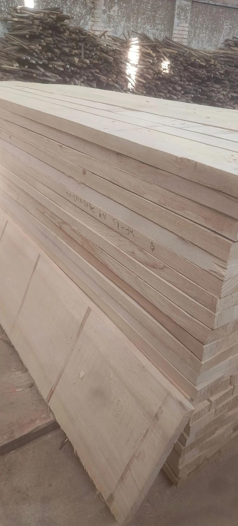 白雜熱銷，以城為本 木制品行業中的誠信經營與質量堅守